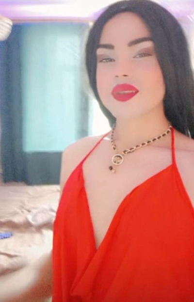 Транссексуалка Мадина